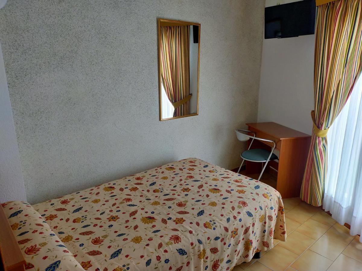 Hostal Casa Pepe タウステ エクステリア 写真
